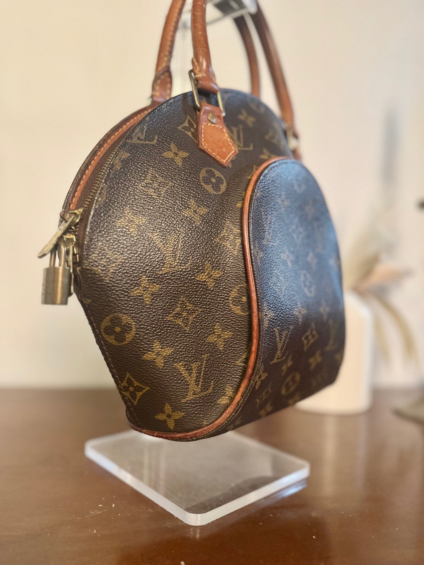 Vintage Louis Vuitton Ellipse PM 2000